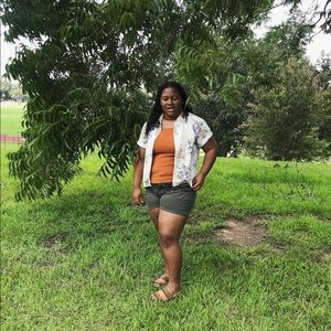 Meet your Posher, Destiny